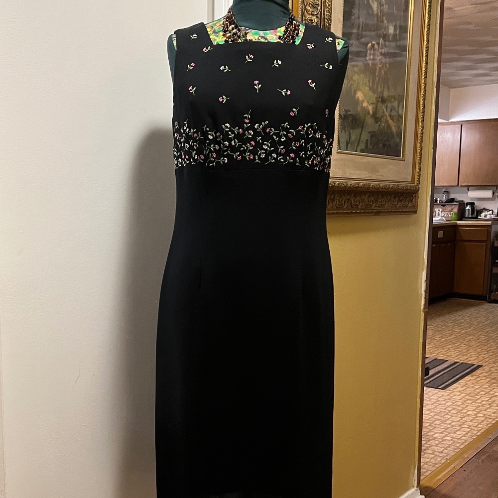Cynthia Howie -dress